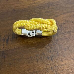 Knot bracket yellow new